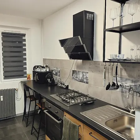 Апартаменты Vitan House *